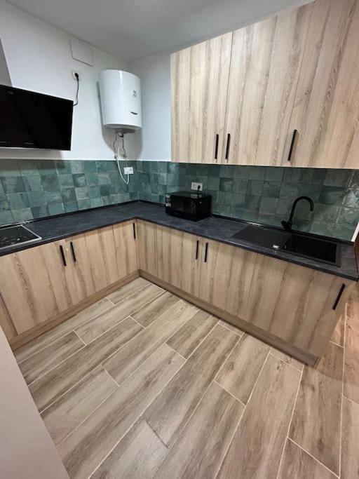 Apartamento Recien Reformado Con 5 Habitaciones Y 3 Banos マドリード エクステリア 写真