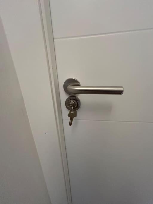 Apartamento Recien Reformado Con 5 Habitaciones Y 3 Banos マドリード エクステリア 写真