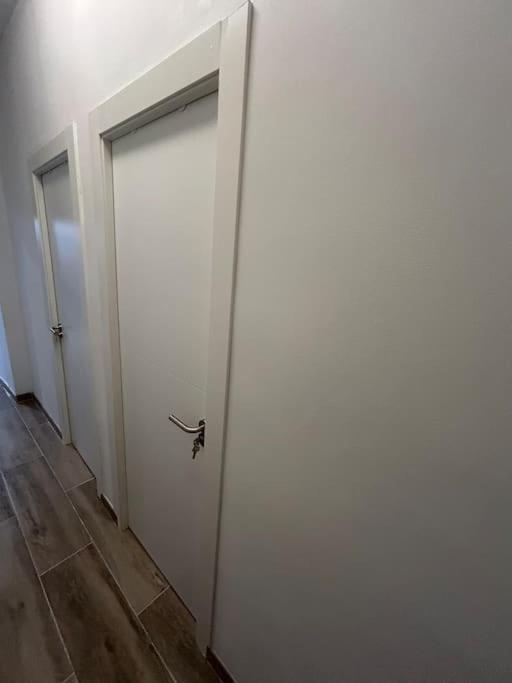Apartamento Recien Reformado Con 5 Habitaciones Y 3 Banos マドリード エクステリア 写真