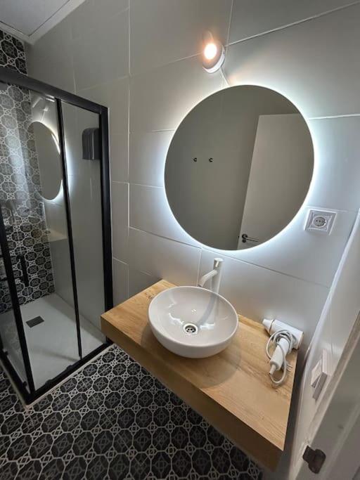 Apartamento Recien Reformado Con 5 Habitaciones Y 3 Banos マドリード エクステリア 写真