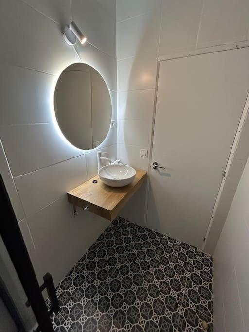 Apartamento Recien Reformado Con 5 Habitaciones Y 3 Banos マドリード エクステリア 写真